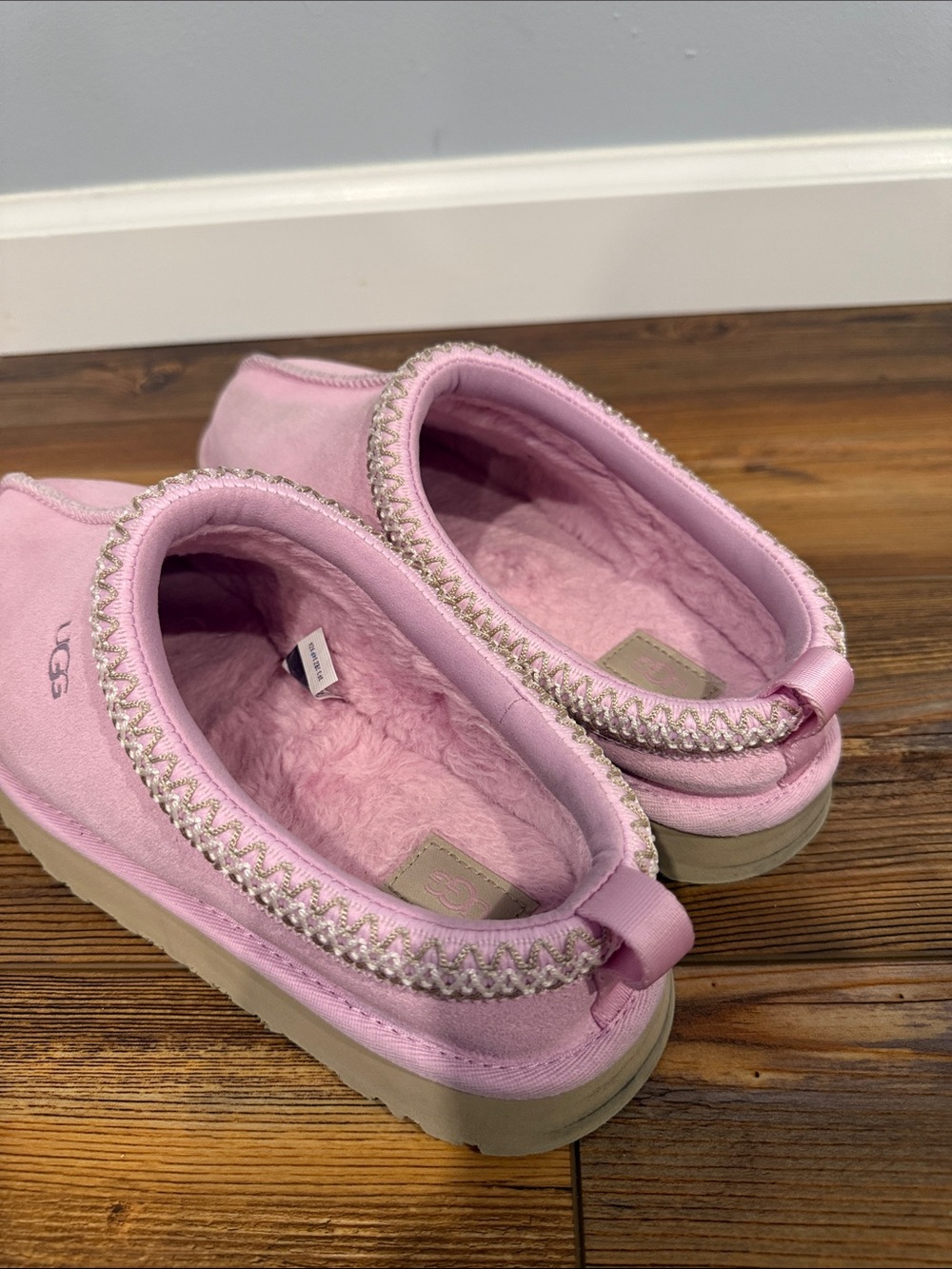 Ugg Kids Tasman Light Pink size 6 - Picture 5 of 6